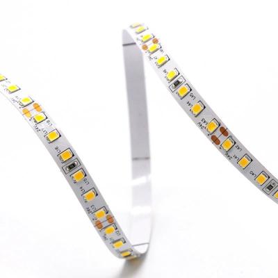 中国 60LED/M カット可能 2835 LED ストリップライト 耐熱 実用 販売のため