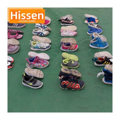 China Breathable Second Hand Kids Wholesale Mixed Used Shoes For Kids Ball for sale