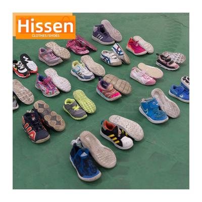 China Breathable kids used black mixed in balls occasion kids branded shoes used singapore for sale