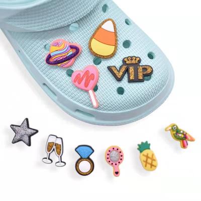 China Clog Charm 2022 New Arrival Croc Charms Luxury Shoe Charm PVC Glitter Wholesale Supplier for sale