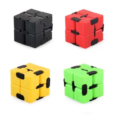 China Plastic Promotional Gift Anti Pressure Magic Moving Person Infinity Cube Promotion Toys For Children for sale