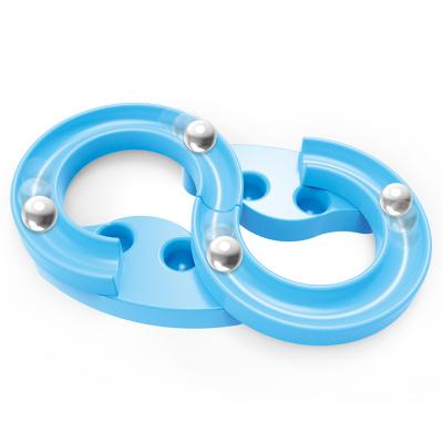 China Promotional Gift Wholesale Mini Plastic Hand Rolling Ball Track Toy 88 Shaped Infinite Loop Track Toy for sale