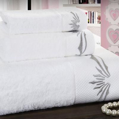 China 100% Compressed Cotton Customized Hotel Towel Set for sale