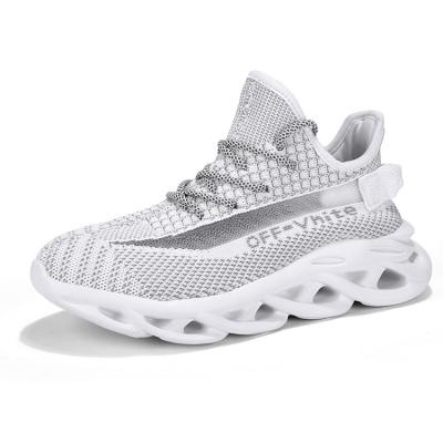 China Leisure Wear-resistant Breathable Plastic Sole Fly White Breathable Fashion Weaving Casual Running Shoe for sale