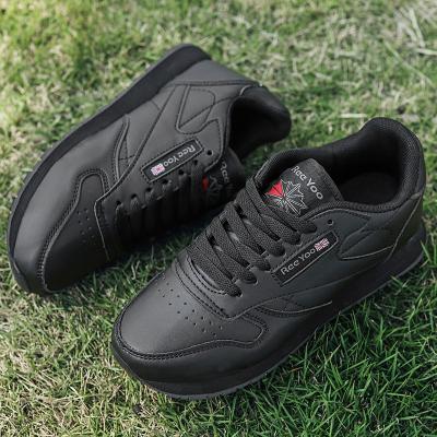 China Wear-resistance OEM lace up high quality casual shoes sneakers men's and women's classic black sneakers for sale