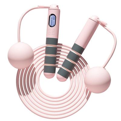 China High Quality Plastic Customize Foam Anti Skid Handle Jumping Weighted Jump Rope With Counter for sale