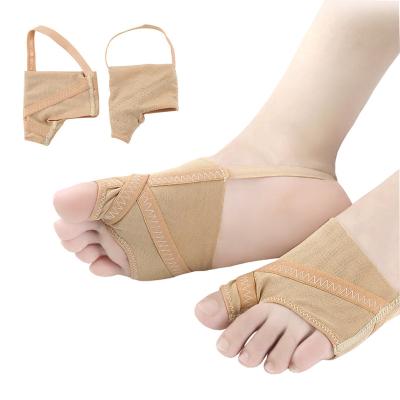 China Breathable Bunion Pain Relief Light Weight Bunion Pain Relief Hallux Valgus Corrector Toe Straightener With Anti-Slip Back Strap for sale