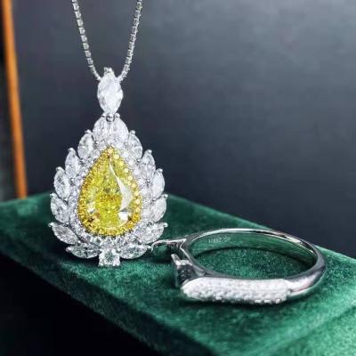 China South African jewelry production natural diamond colorful diamond pendant can be changed into a ring two ways to wear high-end jewelry custom gross inner surface for sale