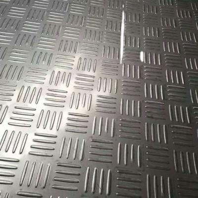 China 316L Stainless Steel Chequered Plate In Decoration Building Medicine Construction for sale