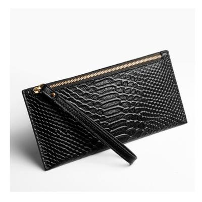 China Portable Wholesale Popular Pattern Women Crocodile Clutch Wallet Large Capacity Leather Long Wrist Bag With Strap for sale