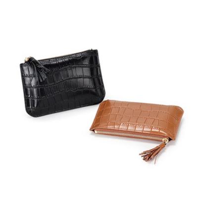 China New Hot-selling fashionable waterproof cowhide leather fashion crocodile pattern ladies pinch zipper tassel women slim wallet for sale