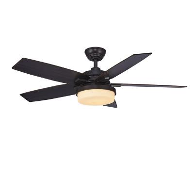 China Traditional Home Decorative High Quality Living Room Lighting LED Ceiling Fan Light for sale