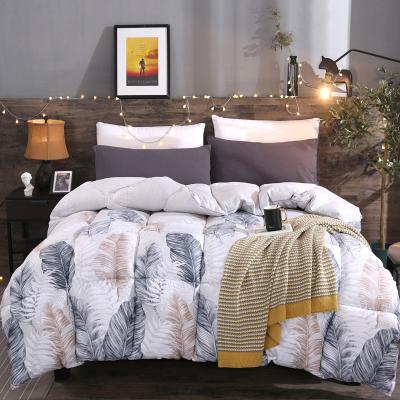 China New home thickened frosted down winter quilt feather velvet printed warm flower pattern quilt core 3kg 150*200cm for sale