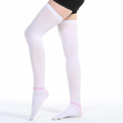 China Antibacterial Stockings Knitted Media Compression Socks Post Surgery Antiembolic Support for sale