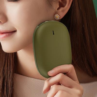 China 2021 8000mAh Portable Hand Warmer Power Bank USB Rechargeable Hot Selling Handy Heater for sale