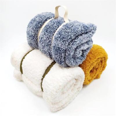 China Anti-pilling Two Tone Blend Bottom Printed Super Warming Updraft Fuzzy Teddy Bear Sherpa Throw Blanket For Winter for sale