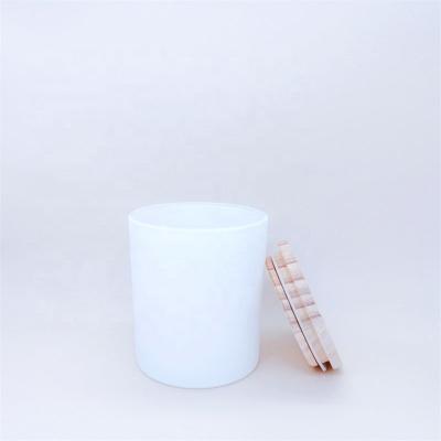 China Gift & Wholesale Multicolor Empty 315ml Craft Matte White Round Candle Jar With Bamboo Lid for sale