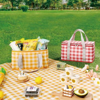 China Square Custom Large Capacity Picnic Food Insulation Pack Portable Multifunctional Drinks Beer Ice Bag New for sale