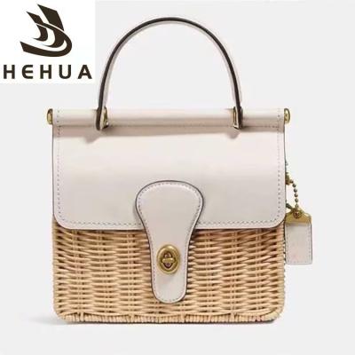 China Fashion Women's Handbag Women's Handbag Straw Bag Large Capacity Woven Rattan Bag Holiday New for sale