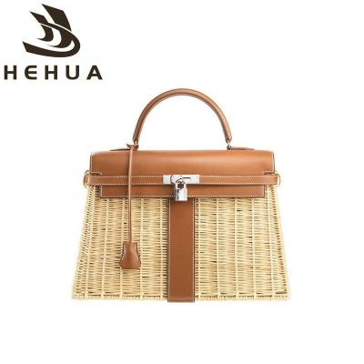 China Fashion rattan handbag women's handmade rattan straw bag large capacity weaving bag 2019 new fashion spring and summer for sale