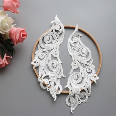 China Exquisite Embroidery 3D Lace Water Soluble Pair Of Flowers DIY Costume Headwear Decoration Accessories for sale