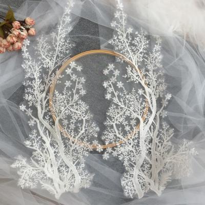 China 3D Wedding Dress Veil Making Accessories, Embroidery Snowflake Sequins Lace Up Pair Flowers for sale