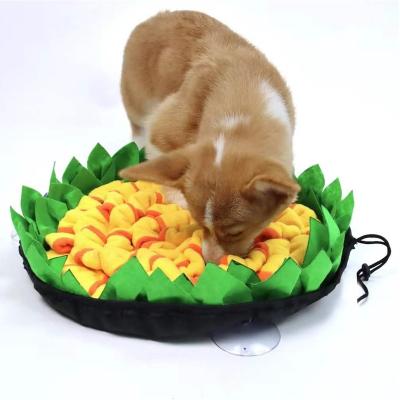 China Stocked In Sale Soft Oxford Cloth Dogs Training Mat Choke Proof Dog Bowl Sniffing Pat Bite Toys for sale