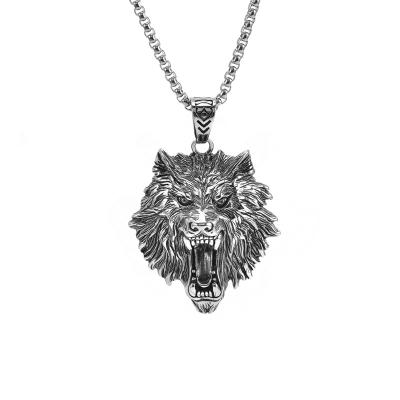 China Retro Stainless Steel Charm Pendant Necklace Wolf Head Male Necklace Men Punk Rock Jewelry Wholesale Punk for sale