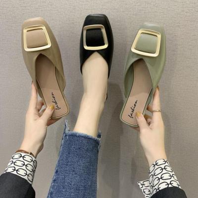 China 2021 New Fashion Trend Buckle Half-Trail Casual Square Slippers for sale