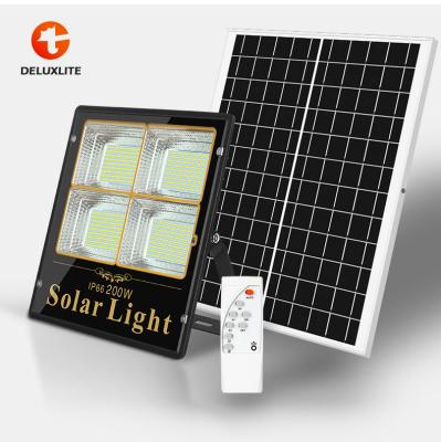 China Warehouse 3 Year Garden Security Floodlight Solar Powered Reflector 25W 40W 60W 400W 100W 200W 300W LED Flood Light for sale