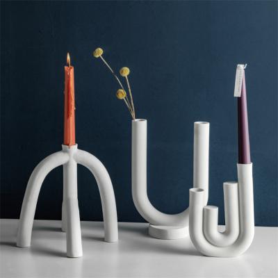 중국 Creative Home Decoration Ceramic Simple Candle Holder Porcelain Candlestick Wedding Nordic Table Ornaments Home Decoration Crafts 판매용