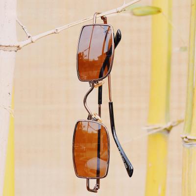 China New Retro Rectangle Sunglasses Men Metal Steampunk Mirror Sunglass High Fashion Sunglass Rectangle Vintage Punk for sale