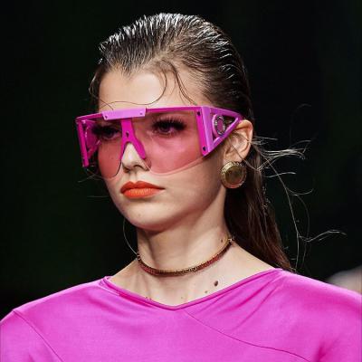 China 2021 Fashion Unique Oversized One-Piece Plastic Women's Sunglasses Pink Type Sun Glasses New Arrival Sun Glasses Metal Shades Metal Shades PC Large Size Instagram for sale