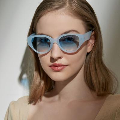 China Vintage Environmentally Friendly Oval Shape New Fashion Design Sunglasses Channel Fashionable Retro Women Sunglasses Custom Logo for sale