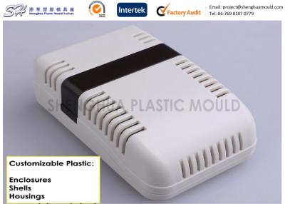 China PC Custom Plastic Enclosure , Small Plastic Housing For Electronics Polymer Injection Molding for sale