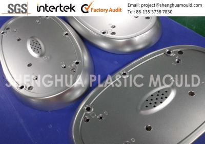 China Machende und Spritzen Form der Plastikwohnung mit metallischer Malerei zu verkaufen