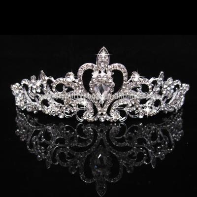 China Bridal Shower New Arrive Bridal To De Party Decorations Silver Bride To Be Tiara Bachelor Party Supplies for sale