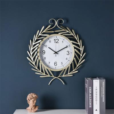 China 100% Handmade Nordic Clock Fashion Simple Modern Light Luxury Home Atmosphere Decorative Wall Clocks for sale