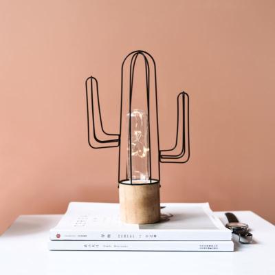 China Art Decor Wholesale Nordic Simple Art Cactus Decoration Lamp Iron Living Room Window Desk Props for sale