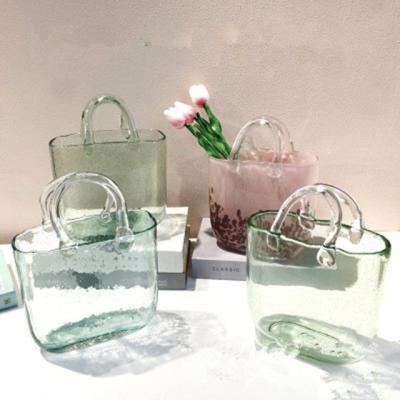 China Flower Arranging Bulk Modern Fashion Handmade Transparent Flower Handing Basket Home Decor Glass Vases for sale