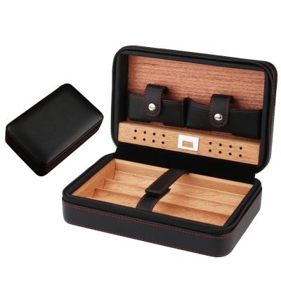 China Luxury Cedar Wood Travel Leather Humidor Portable Box Cigar Cigar/Cigarette Case with Humidor for sale