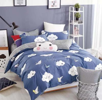 China High Cleanliness Printed Sheet Polyester Duvet Cover Bedding Set Wholesale Bed Linen 3/4PCS/Set for sale