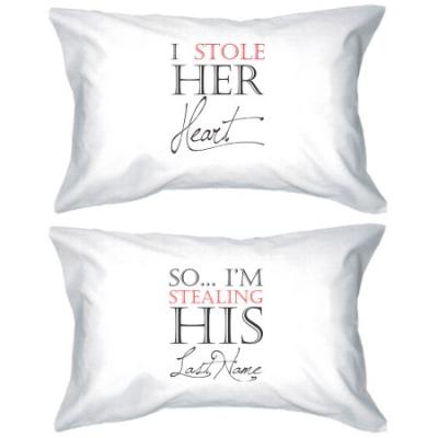 China Disposable Flying Her Family Name T300 Size 21 x 30 Standard Couples Romantic Pillow Cases for sale