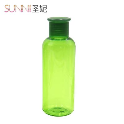 China Custom Cosmetic 150 Pet 200ml Green Plastic Lotion Toner Skin Care Bottle Set for sale