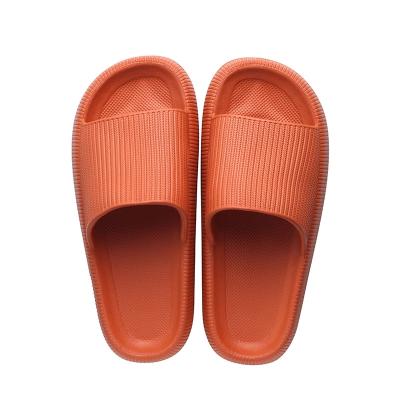 China Quick-Drying Tops Selling Summer Women Thick Beach Slippers Soft Sole Platform Slide Slippers for sale