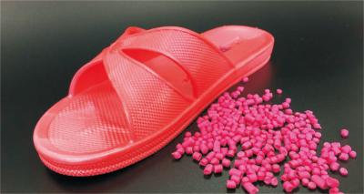 China Transparent Foaming  Expanded Soft PVC Granules Sandals for sale