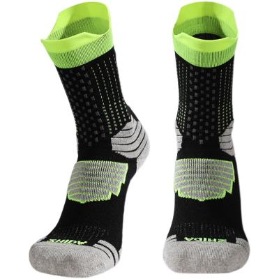 China DL-0014 Breathable Thick Basketball Terry Socks Man Sport Socks for sale