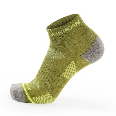 China DL-0020 Breathable Merino Wool Hogs Hiking Thick Ankle Socks Mens Sport Socks for sale