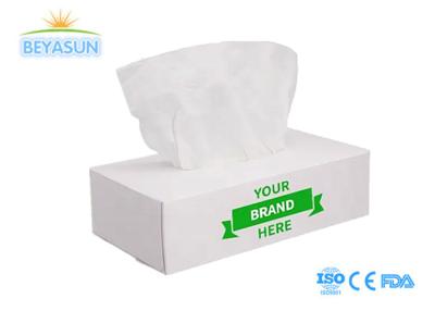 China Caixa suave de tecido facial 2 Ply 11GSM 130 folhas de madeira virgem Pulpa Branca Caixa plana de papel de tecido à venda