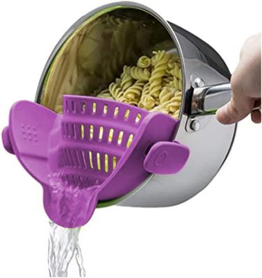 China Amazon Stocked Hot Selling Fits All Pots & Bowls Dishwasher Safe Colander Silicone Clip On Strainers for sale